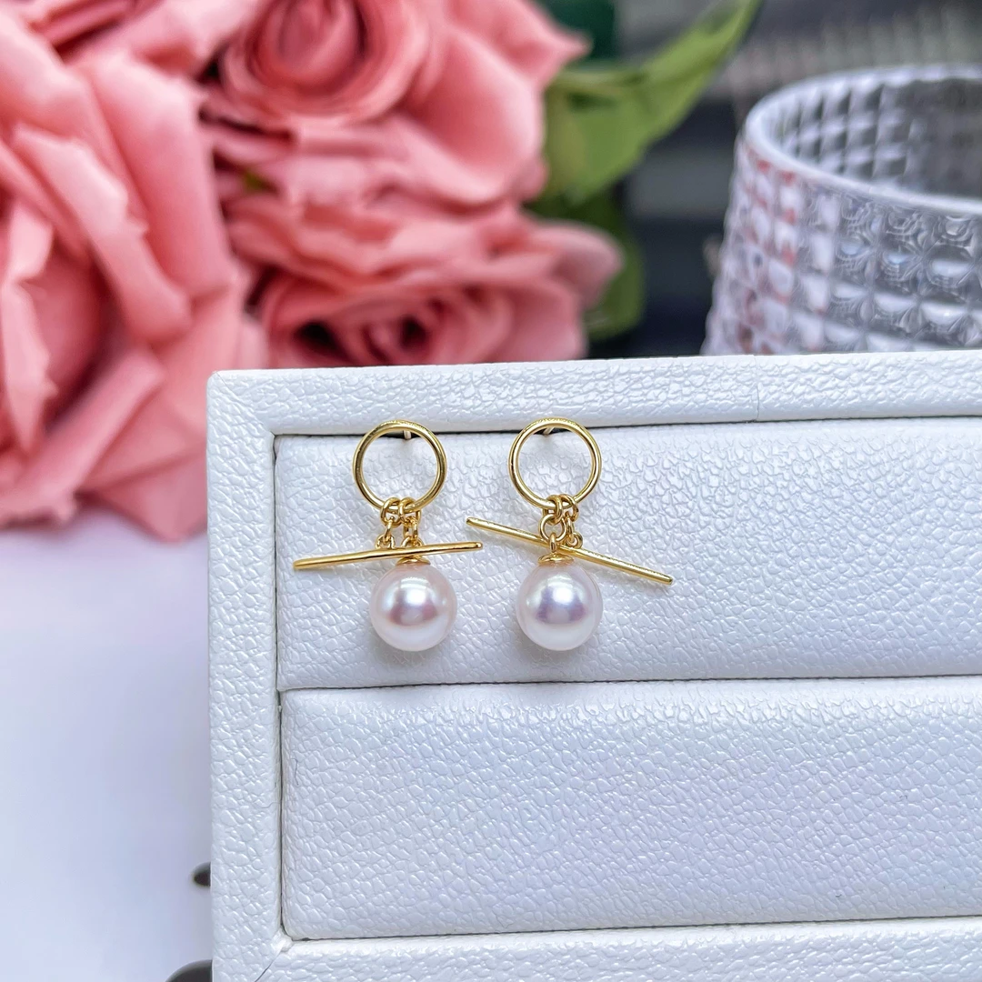 18k金Akoya珍珠耳环7-7.5mm