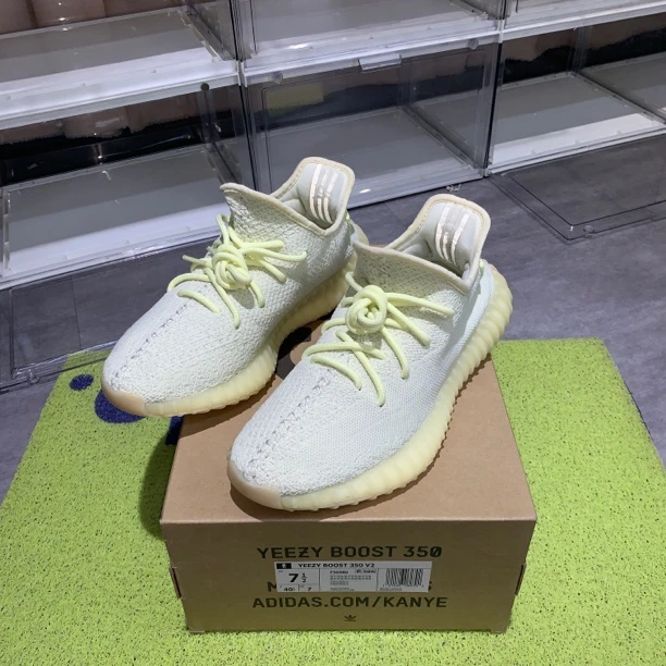 捡漏40.5码Yeezy350黄油95新原盒799秒杀球鞋