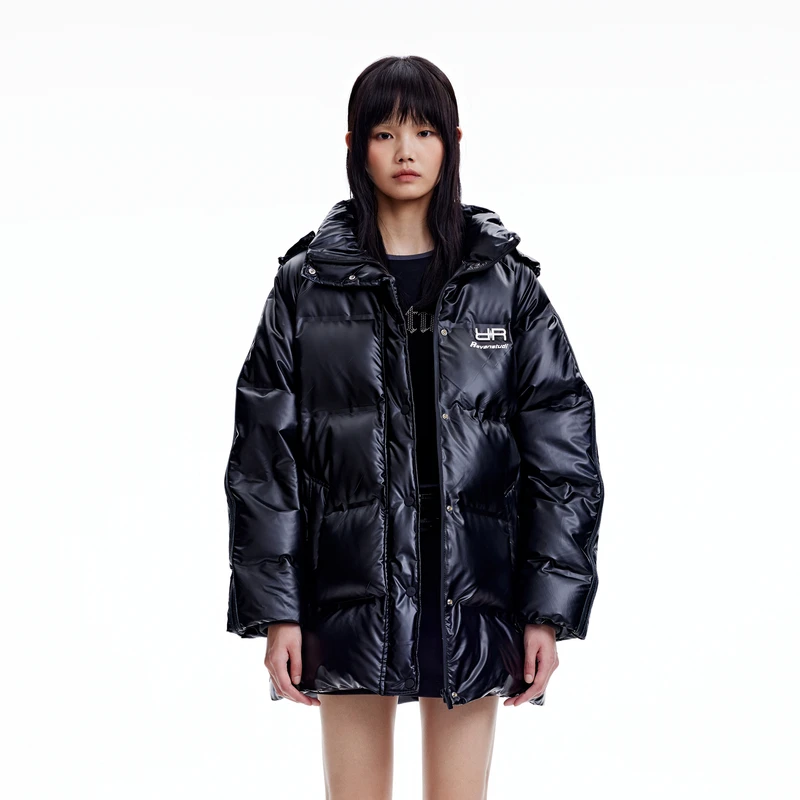 REVAN芮范设计师款甜酷风黑色亮面羽绒服RN90502294