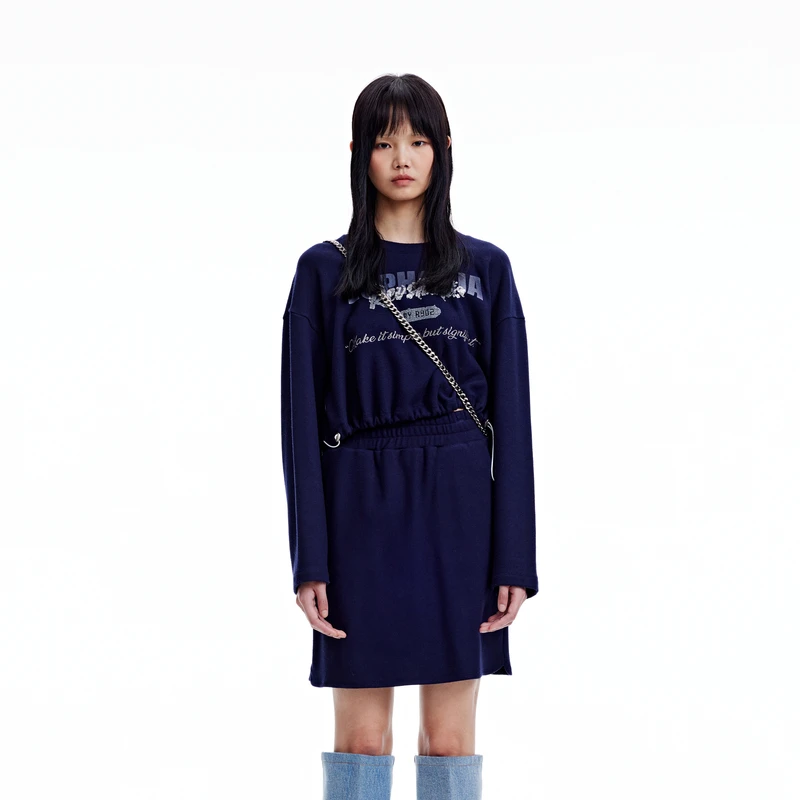 REVAN芮范季运动风藏青色卫衣套装RN92403222