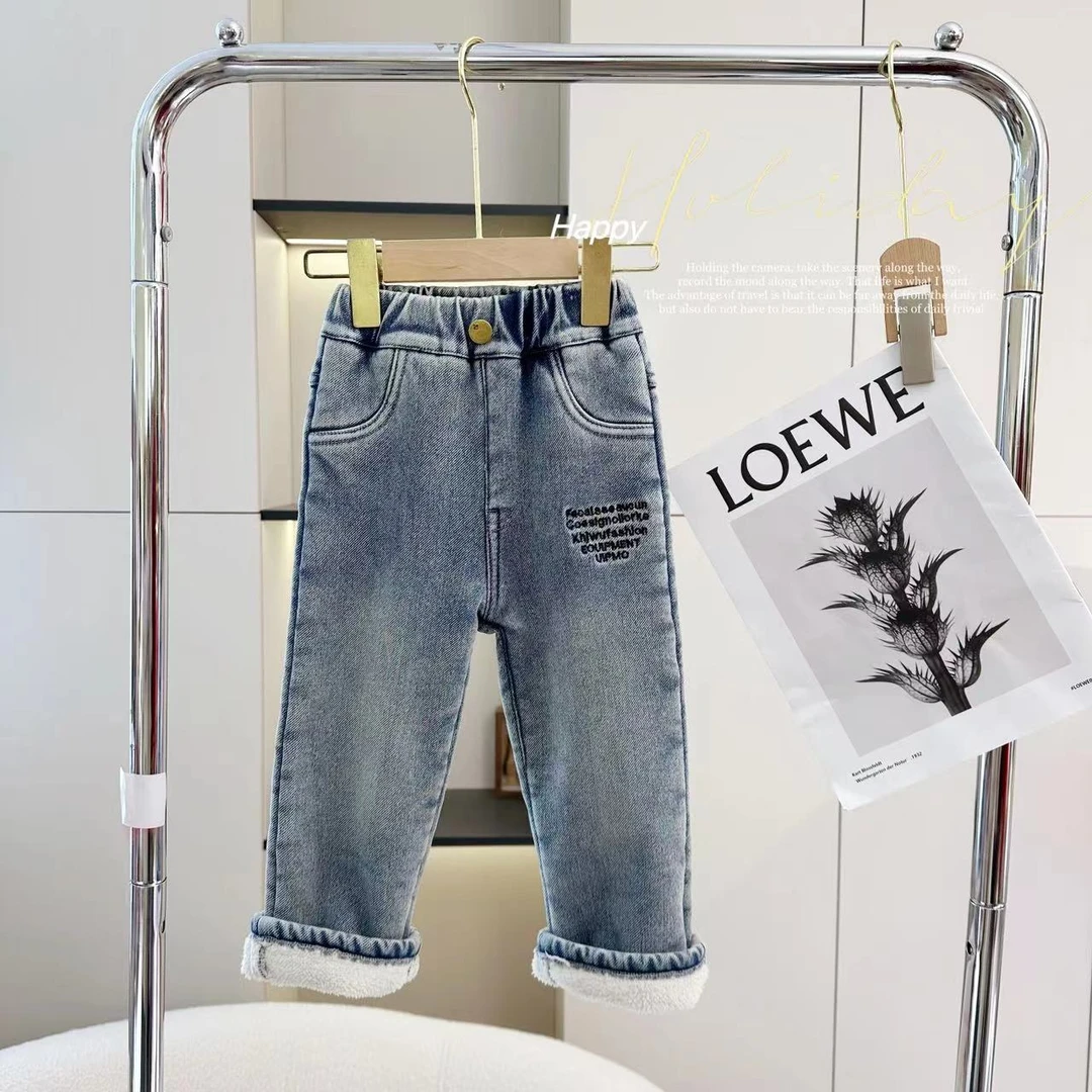 汤圆家童装2023新款百搭韩系字母牛仔加绒直筒裤 Y-5942