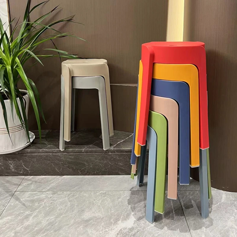 餐桌凳加大加厚大旋风凳可叠摞凳子简约板凳塑料凳北欧风家用凳