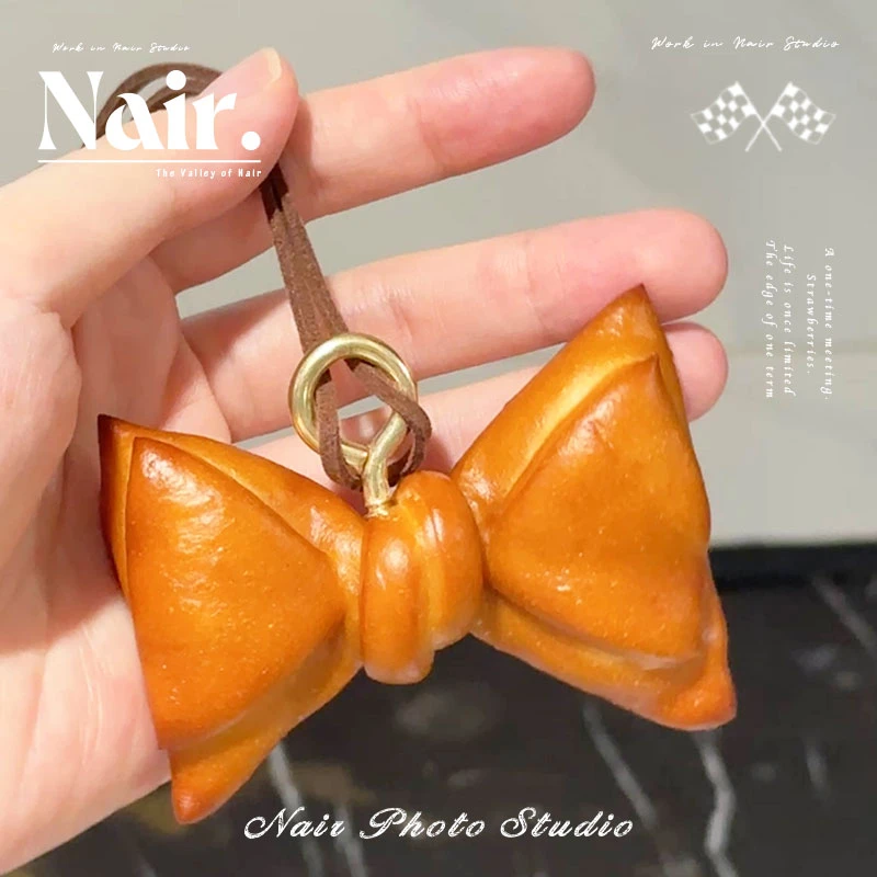 古莉奈尔蝴蝶结碱水手工面包挂件原创可爱创意汽车装饰礼物包挂饰