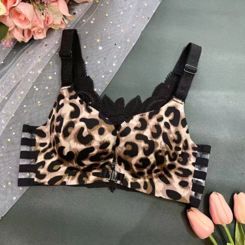 新款女士美背前搭扣文胸加厚款聚拢小胸上托收副乳无钢圈性感美背
