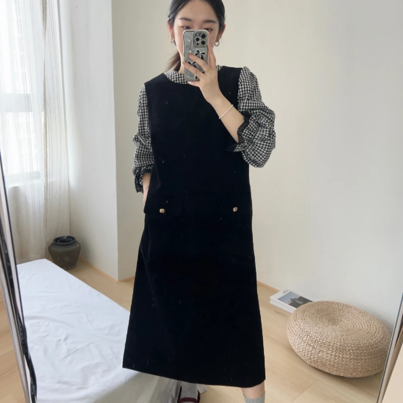 ROSE·黑色背心裙 2024秋冬新款黑色细灯芯绒气质背心裙