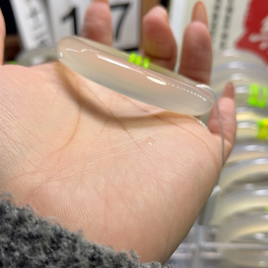 【闪购商品】玛瑙/玉髓手镯未镶嵌九*