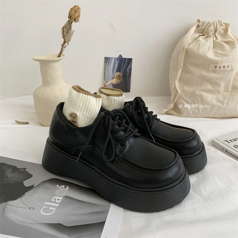 南在南方复古风春秋小皮鞋女2025新款学生百搭增高英伦风黑色单鞋