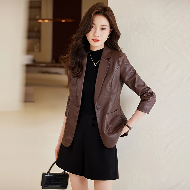咖色小个子西装PU皮衣外套女秋季2025新款气质复古小西服夹克上衣