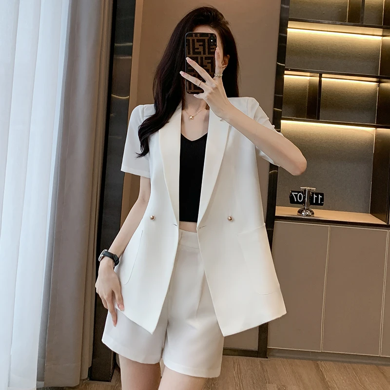白色西装女夏季薄款2025新款时尚宽松高级感气质职业短袖西服外套