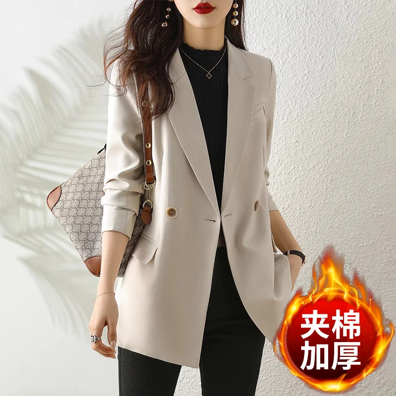高级感杏色西装外套女秋冬季2025新款韩版休闲气质小西服夹棉上衣