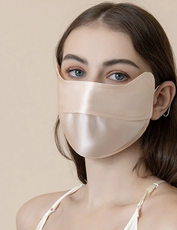 真丝口罩，可以护着眼角，透气，冬天戴眼镜也没有哈气