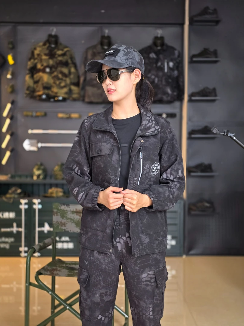 测款福利【上衣+裤子+帽子】男士春秋新款户外服装防刮黑蟒迷彩套装