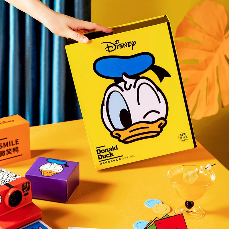 正品迪士尼授权明星月饼礼盒装中秋节糕点团购送女友公司员工客户