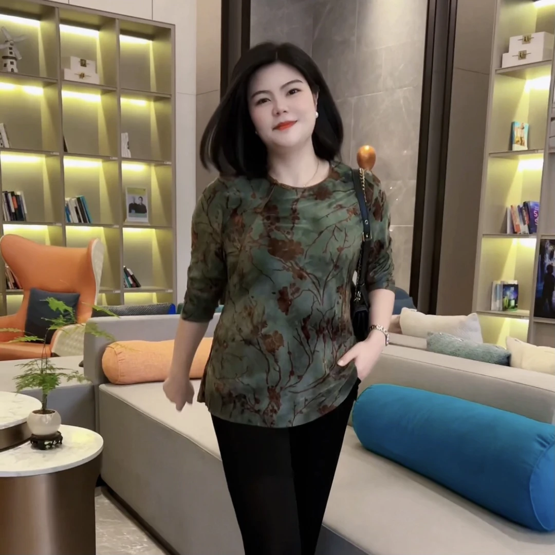 司缪【W3324】秋冬新款植绒扎染圆领国风复古设计小衫显瘦女士上衣