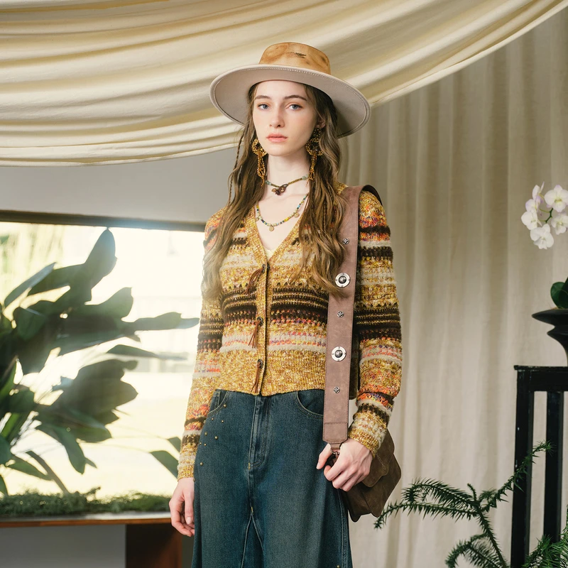 【商场同款】【异域风情】菀草壹2024秋季新款毛衫G31731431