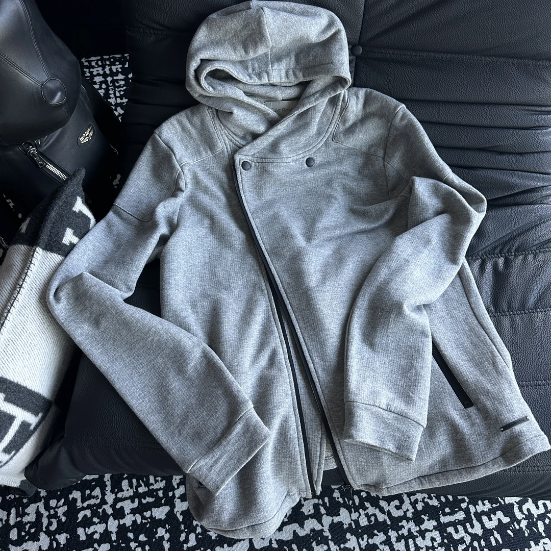 Calvin Klein Jeans灰色连帽斜拉链 XL码