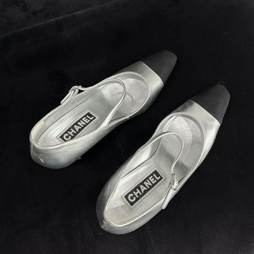99新 Chanel/香奈儿 Chanel24P高跟黑银拼色玛丽珍鞋39码