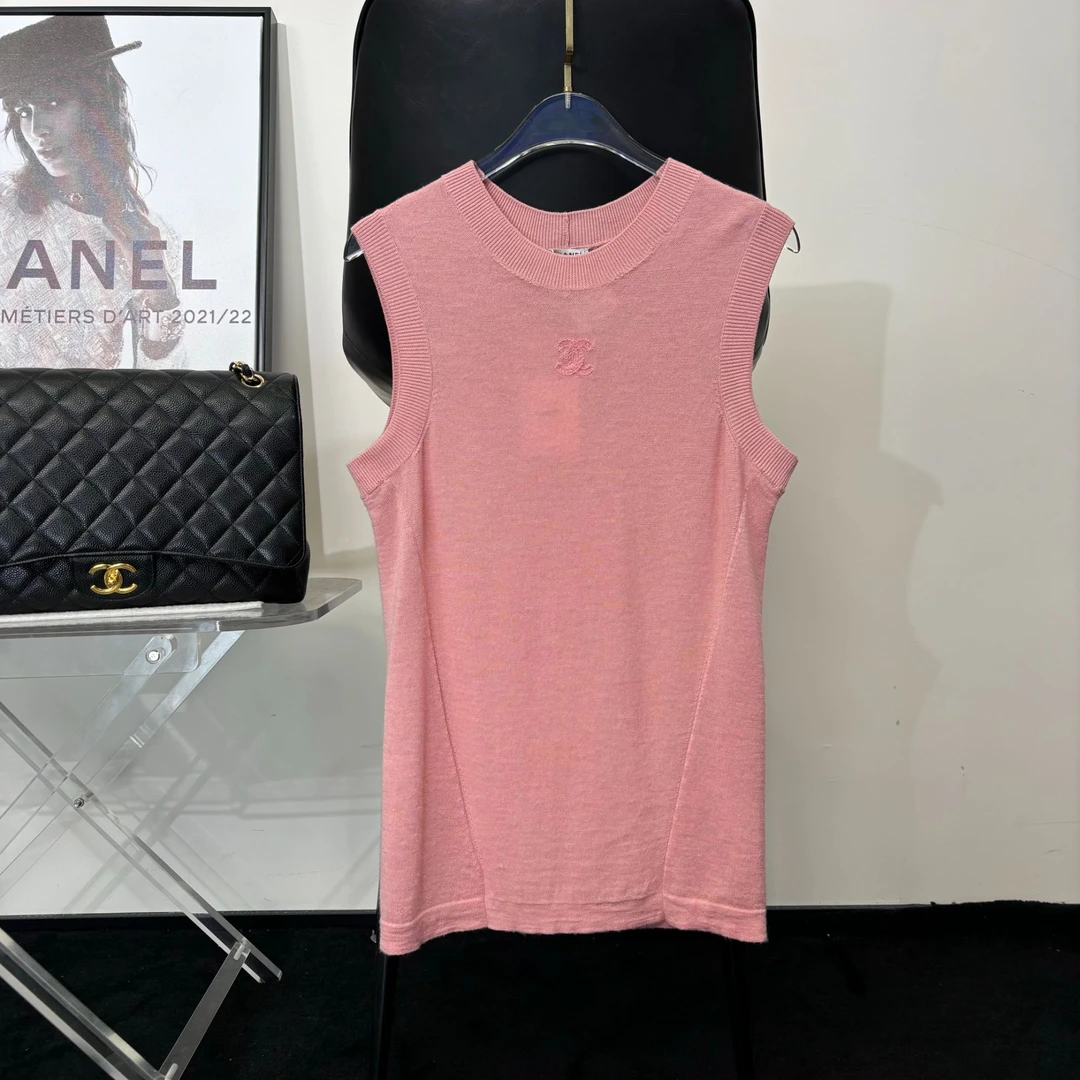 香奈儿 Chanel 07A粉色针织背心 38码