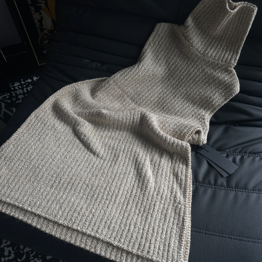 GIADA燕麦色无袖针织连衣裙 40码