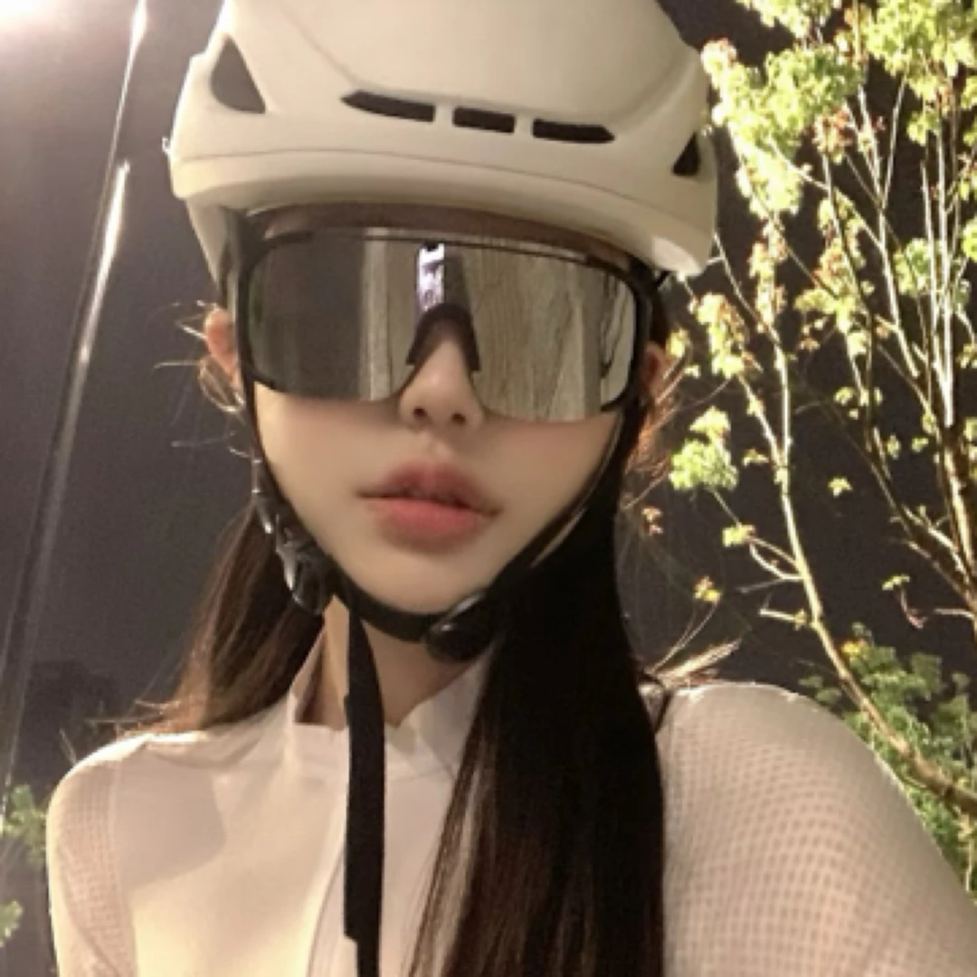 【Qube】滑雪户外防风防晒镜磨砂镜框高端质感