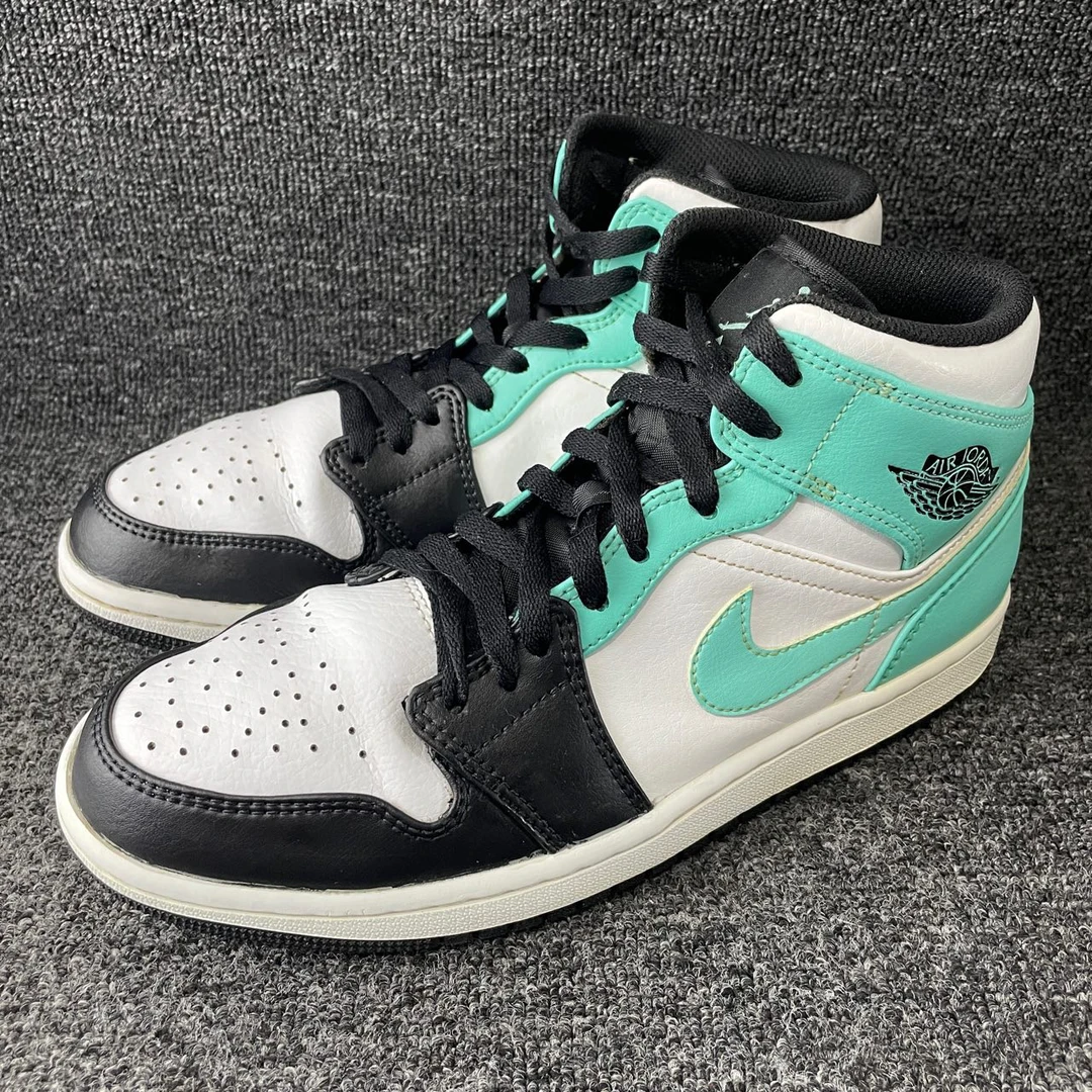 90新 AIR JORDAN 42码aj1蓝黑白篮球鞋编号5545