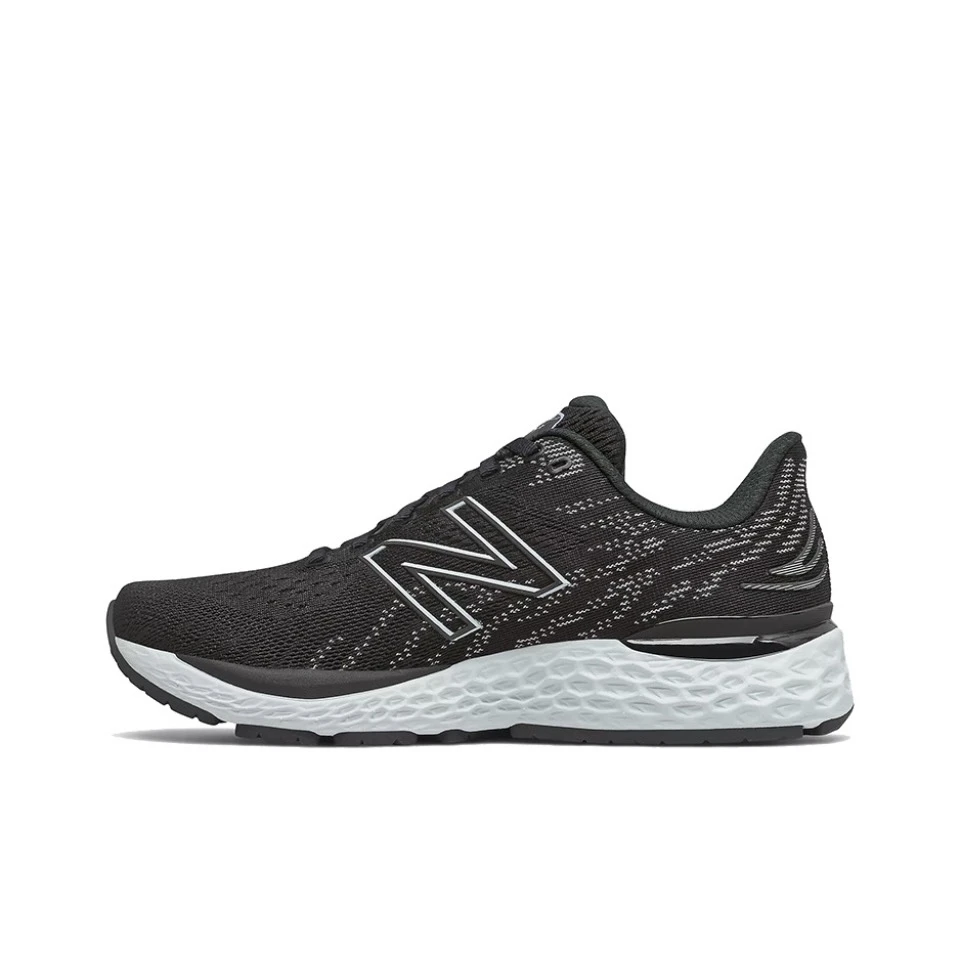 88 New Balance NB 880 v11 女子减震透气舒适跑步鞋黑色