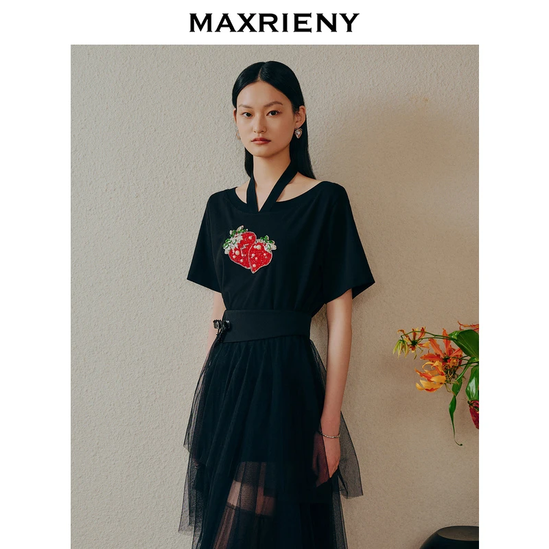 MAXRIENY草莓钉珠挂脖宽松T恤休闲运动风上衣