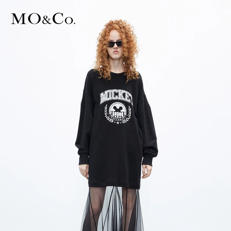 MOCO卫衣美式学院风徽章重工珠片绣连衣裙MBC3SWS008