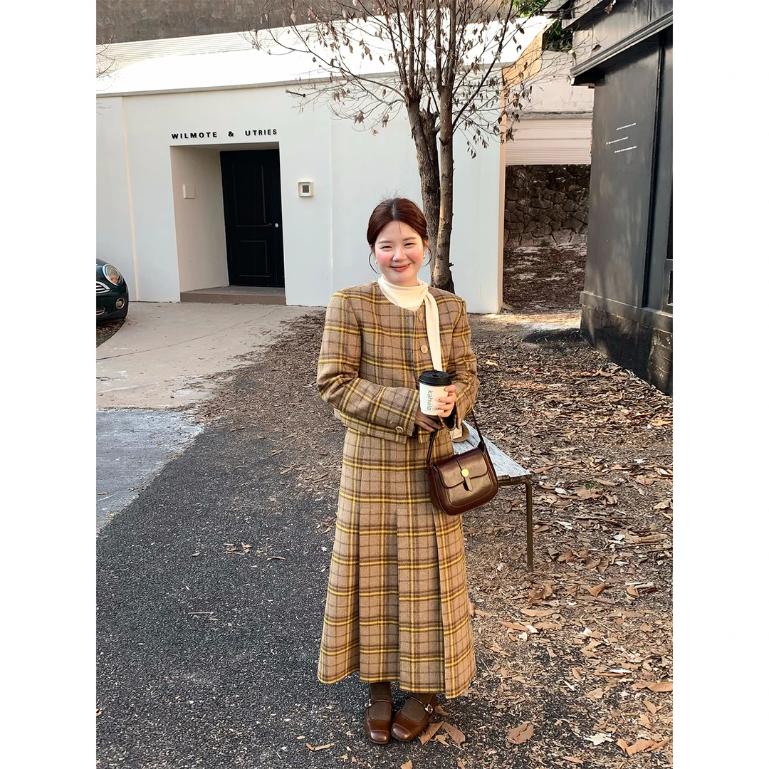 火火【格纹协奏】韩系格纹毛呢外套半身裙N28494HH44+B28495HH44