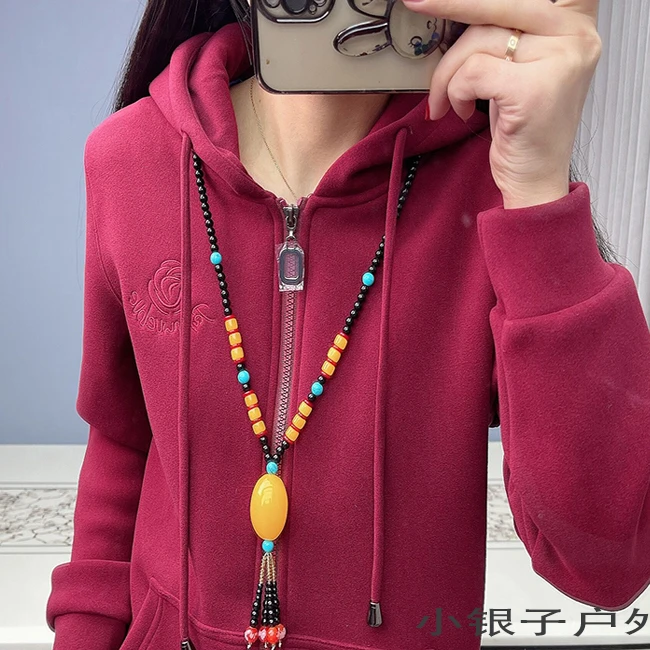 8003秋冬户外保暖时尚休闲保暖女沐丝绒外套连帽加绒加厚休闲运动