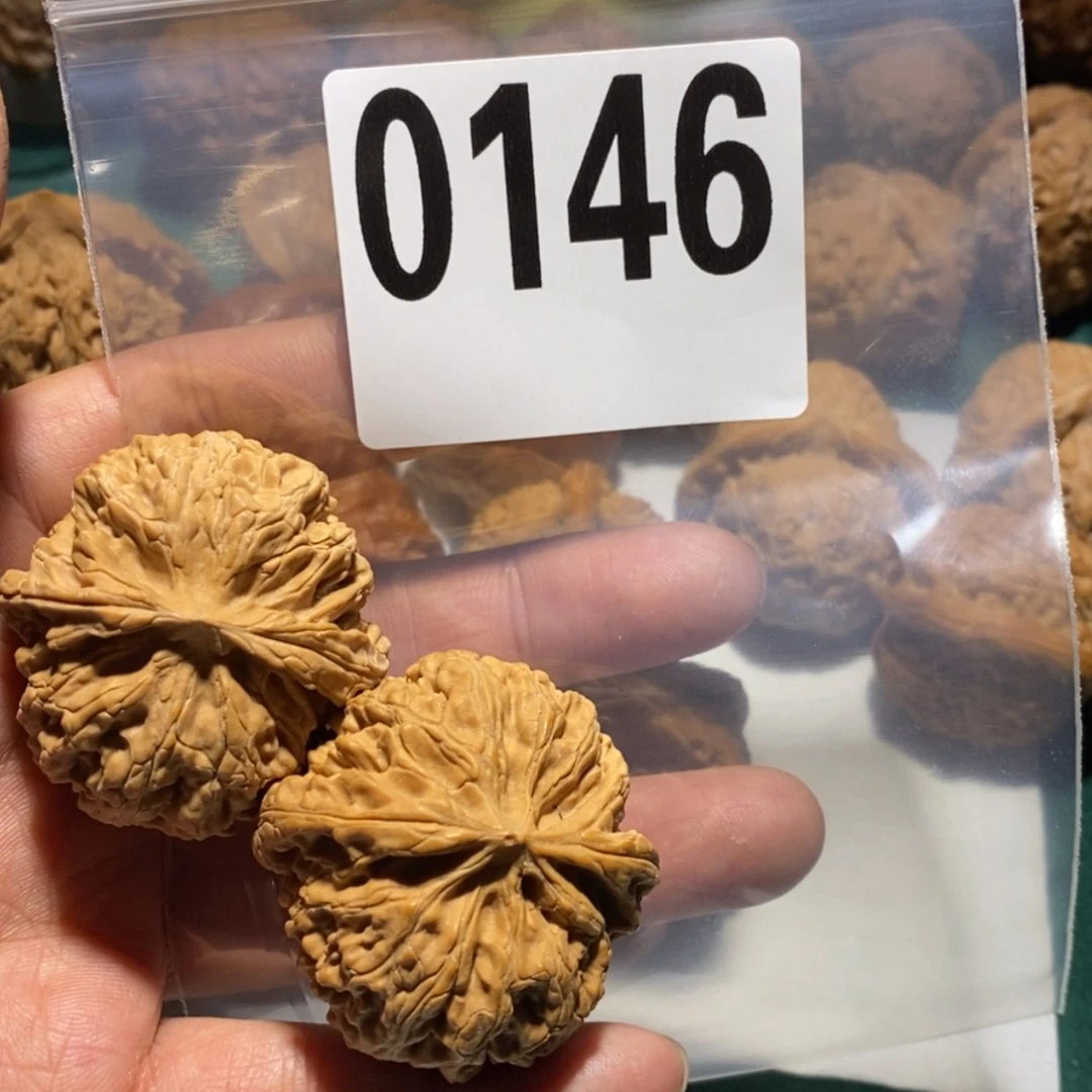 【闪购商品】文玩核桃吊坠