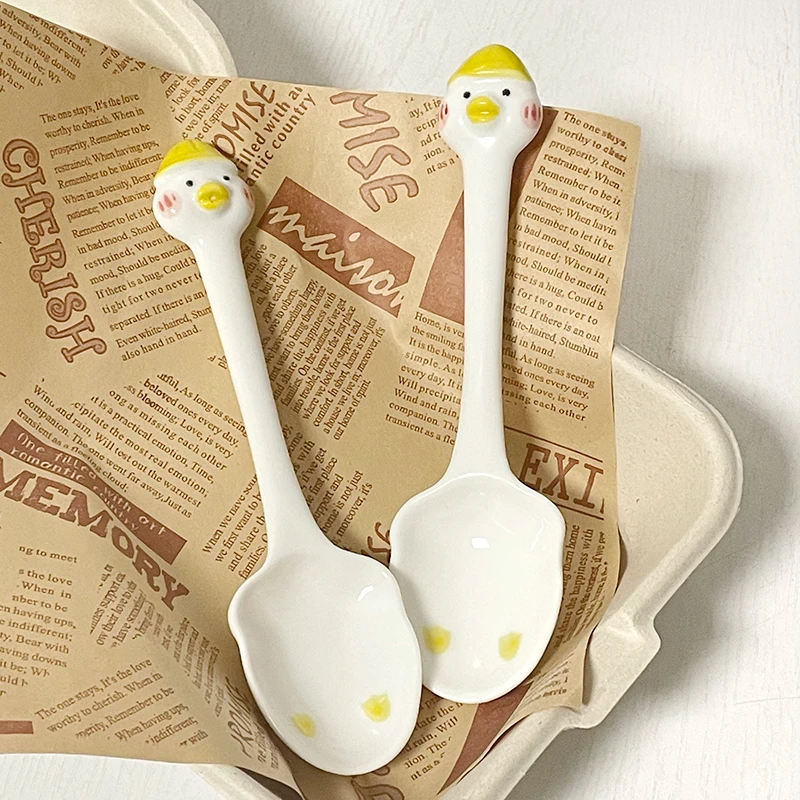 可爱手绘陶瓷鸭勺，瑕疵不退换，能接受再拍！