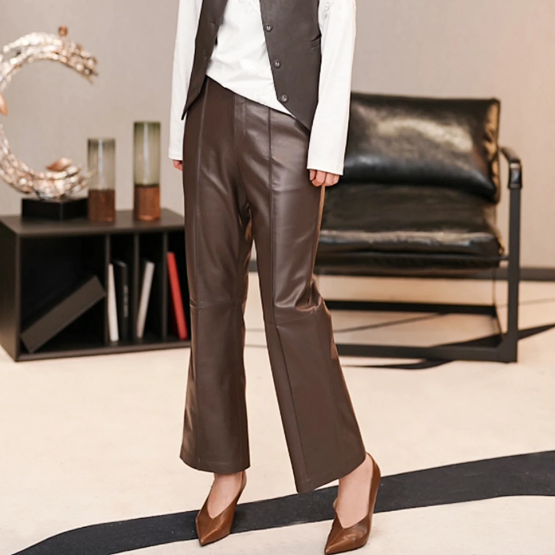 蚕贵妃/新款酒红色时尚显瘦小个脚裤真皮休闲裤/30560