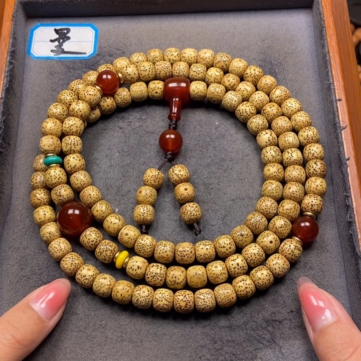 星月菩提吊坠菩提