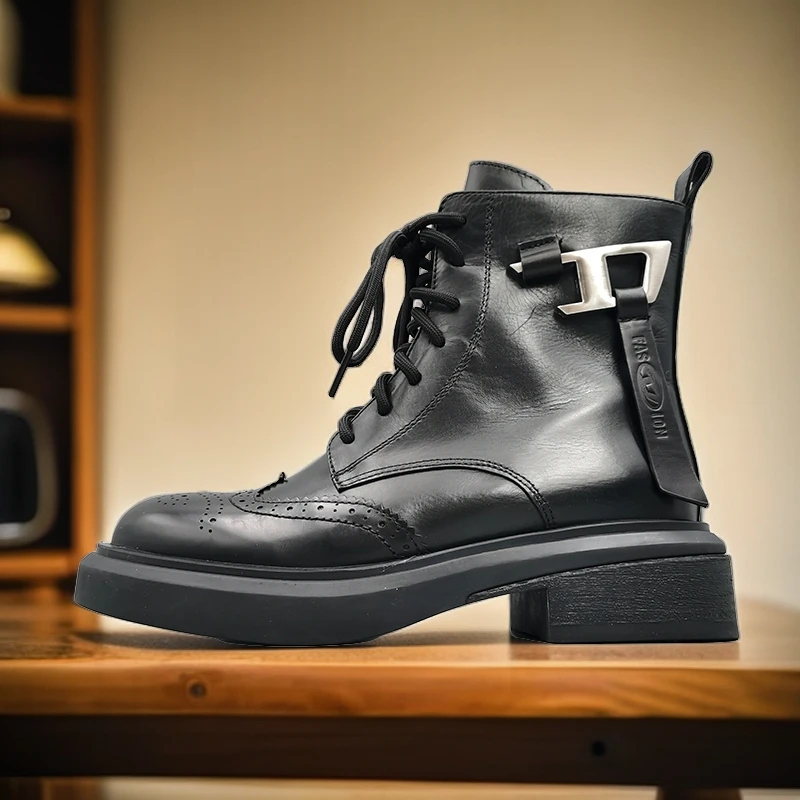 69826-2头层牛皮马丁靴英伦风布洛克女靴时尚真皮女鞋