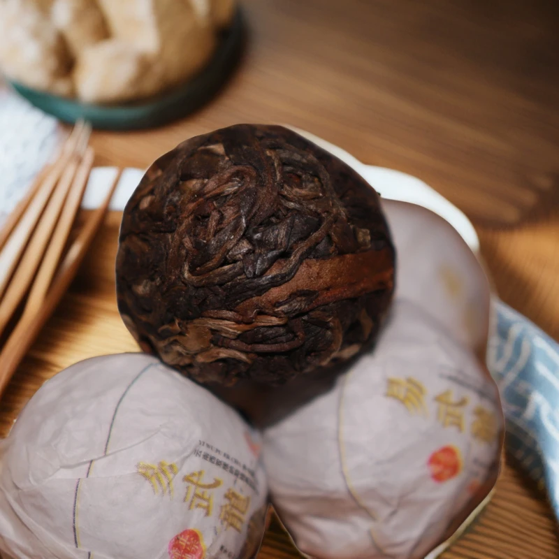 2016易武龙珠生茶普洱茶中老期茶茶叶礼品茶高级茶叶夏天冲泡饮品