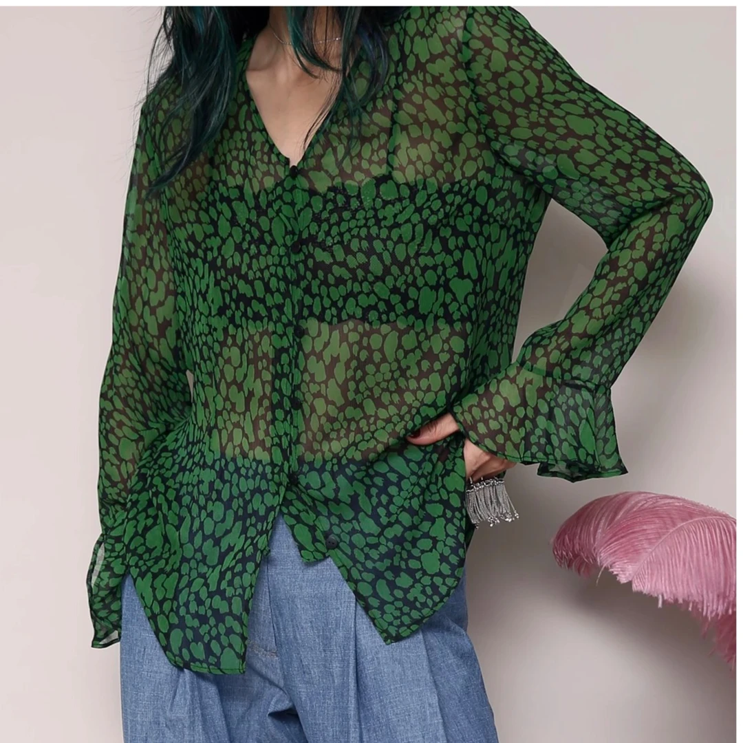 设计师原创夏季时尚薄款碎花长袖雪纺衬衫