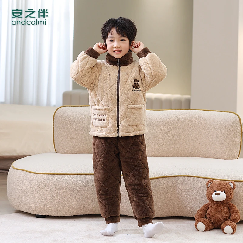 安之伴儿童家居睡衣套装三层夹棉加绒加厚秋冬款家居服中童款棉服