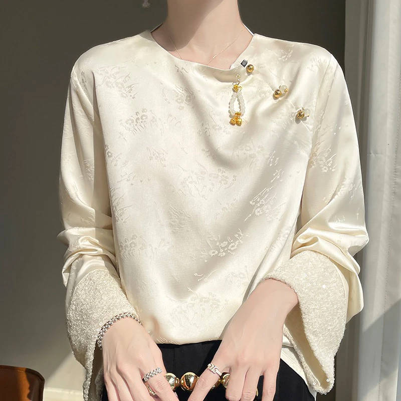 2024新款新中式设计国风斜门襟盘扣仿真丝袖拼接提花衬衫上衣
