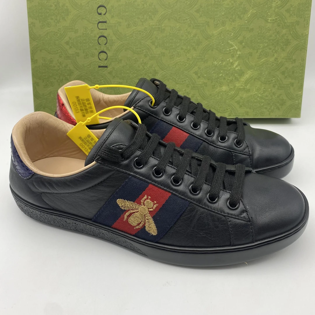 古驰/Gucci二手男士黑色蜜蜂休闲时尚板鞋/成色自定义/40/41码