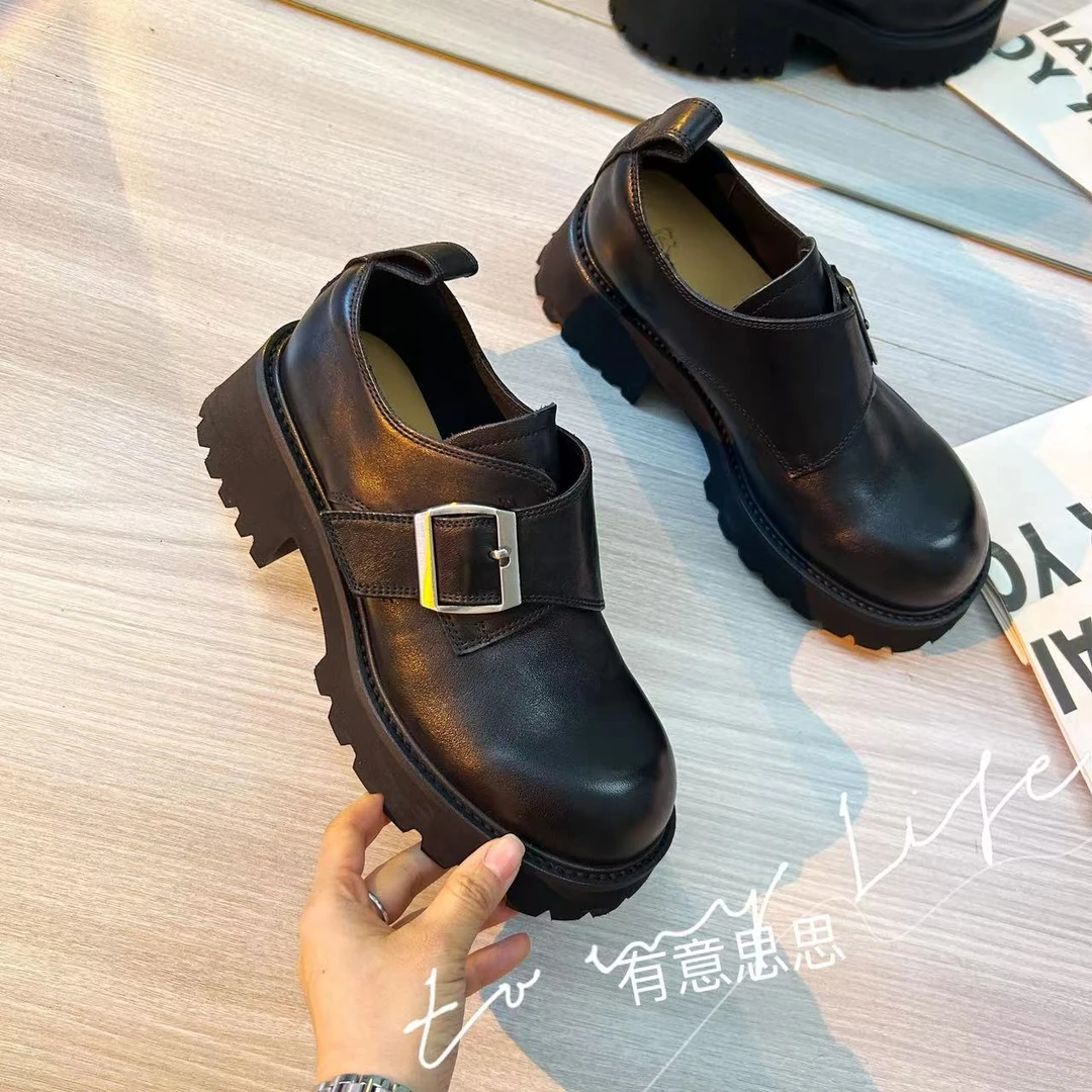 有意思思女鞋‘金扣乐福’厚底增高单鞋女新款英伦风时尚百搭小皮鞋
