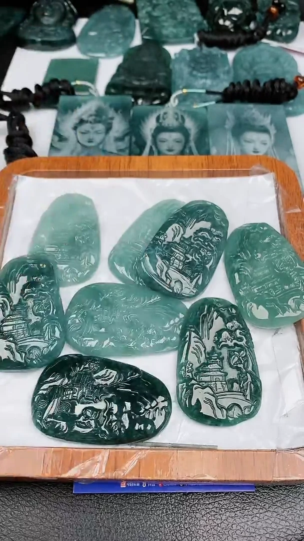 【闪购商品】翡翠颈饰未镶嵌多样性发货一件发货  小山水