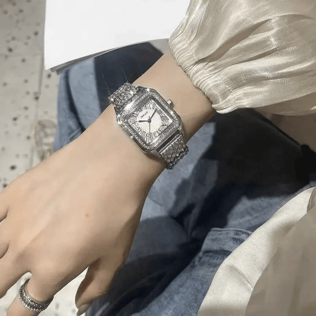 【官方正品】BYT小猎豹方形时尚气质轻奢镶钻防水手表女士腕表68009