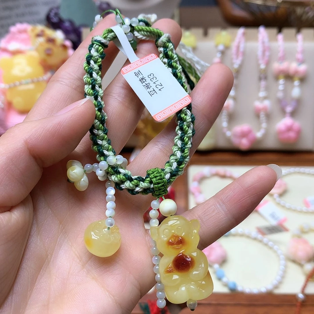 【闪购商品】琥珀颈饰未镶嵌12133