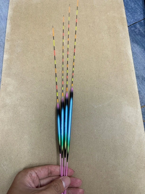 日本回流黑拉浮漂钓鱼浮漂