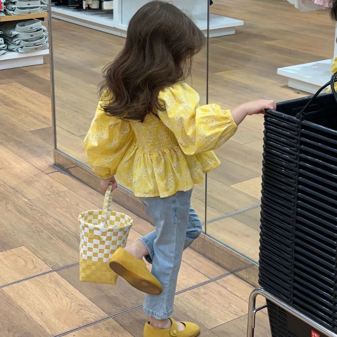 女童秋季套装23儿童泡泡袖衬衫中小童长袖娃娃衫牛仔喇叭裤两件套