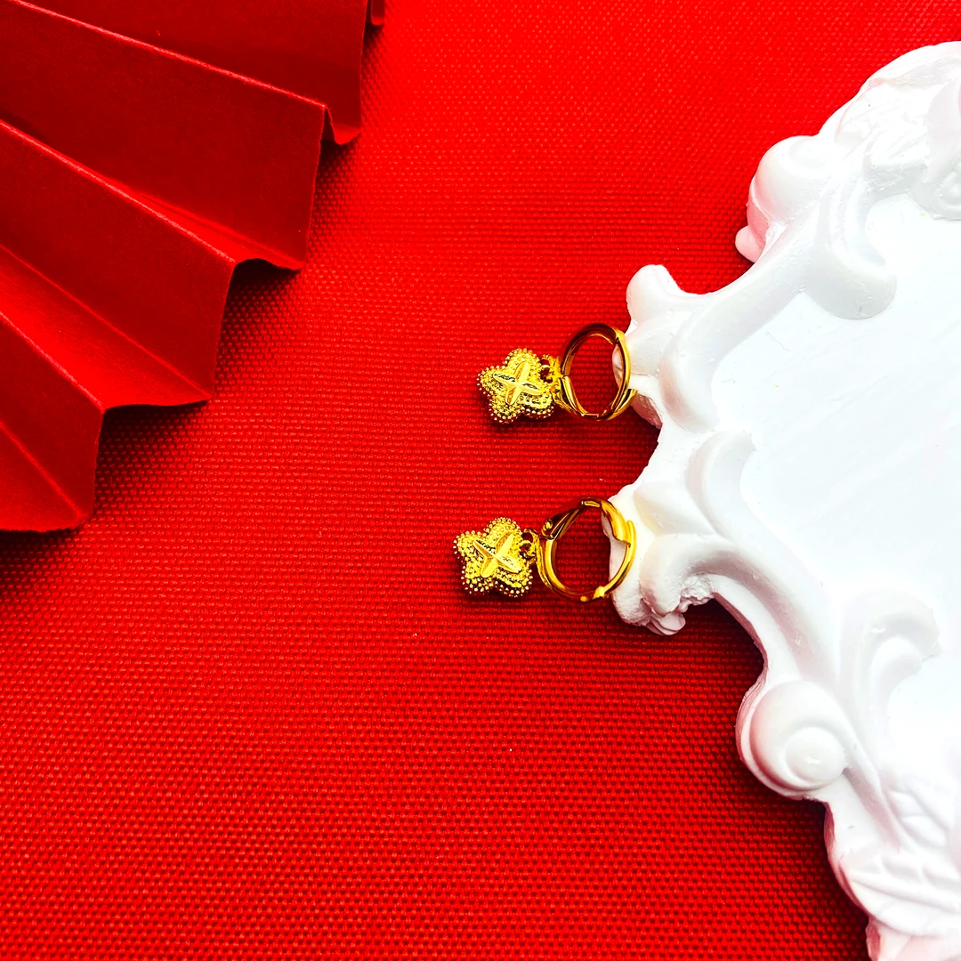 铜合金耳饰 【四叶花瓣耳环】精美耳环百搭气质饰品耳钩防过敏时尚