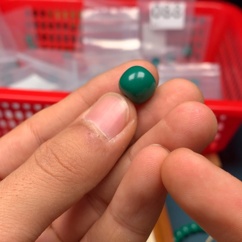 【闪购商品】橄榄核吊坠007