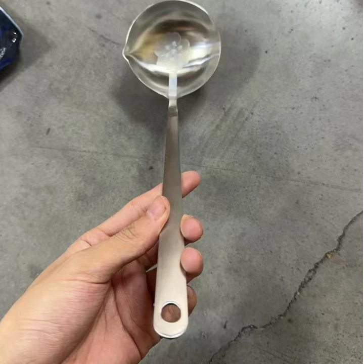 粉丝福利不锈钢汤勺