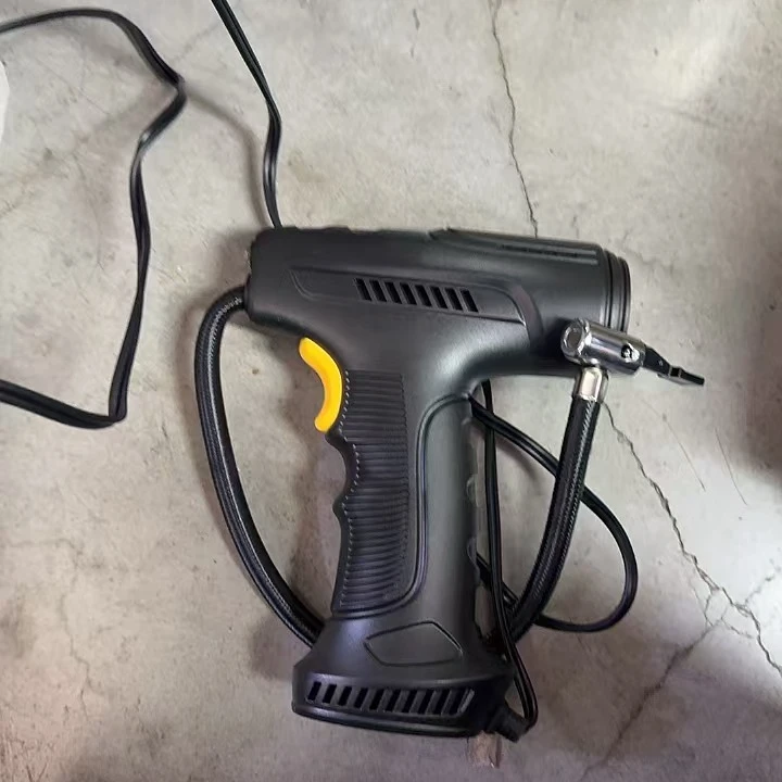 粉丝福利车载充气泵